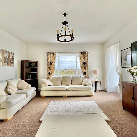 Appartement Clydfan à Holyhead Extérieur photo