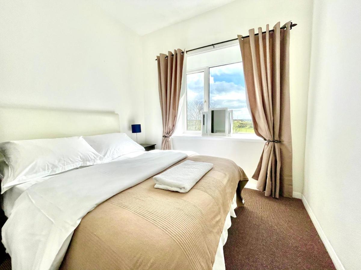 Appartement Clydfan à Holyhead Extérieur photo