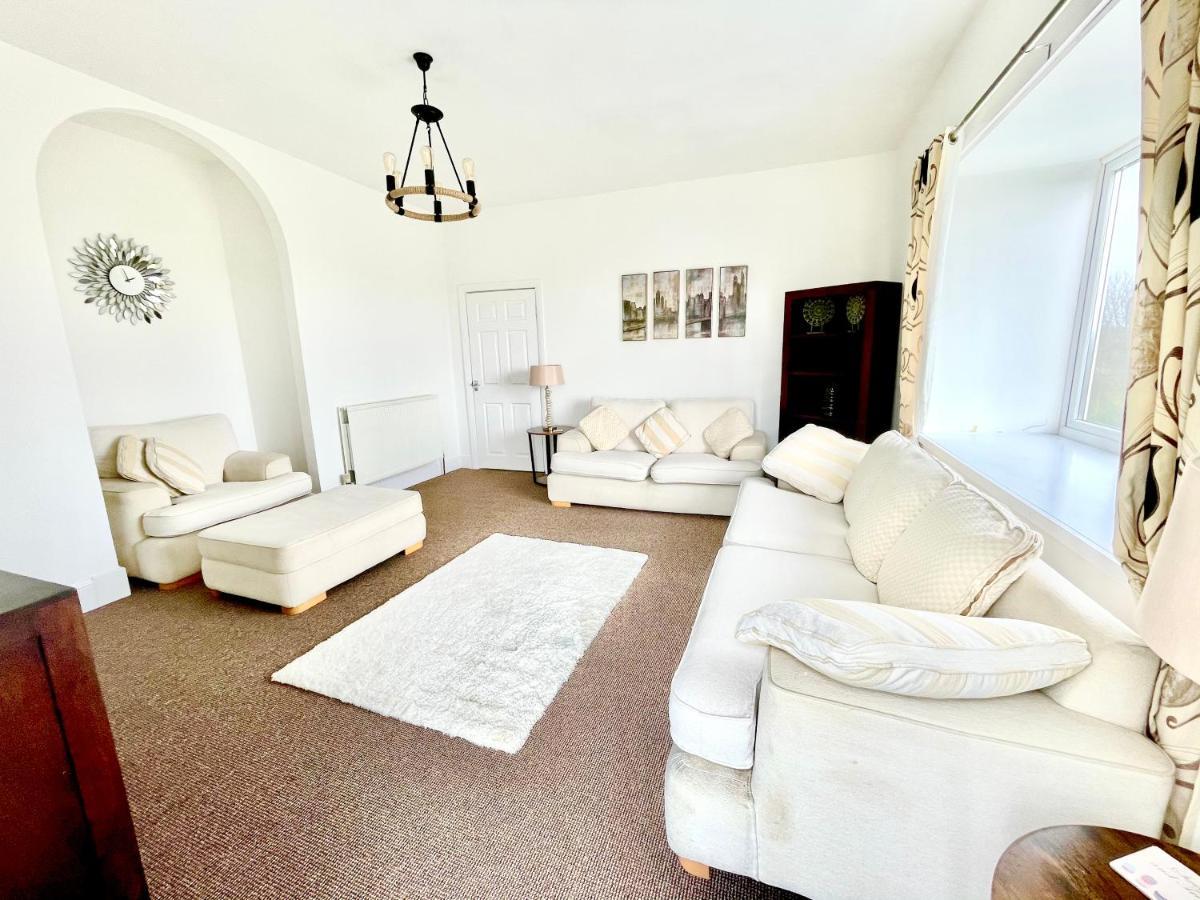 Appartement Clydfan à Holyhead Extérieur photo